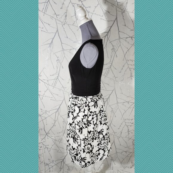 Lauren Ralph Lauren Colorblock Floral A-Line Dress - Picture 2 of 4